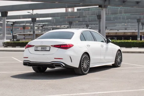 Mercedes-Benz C-Class C200 – photo 6