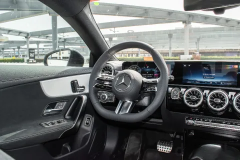 Mercedes-Benz CLA-Class CLA 200 2026 White – photo 10